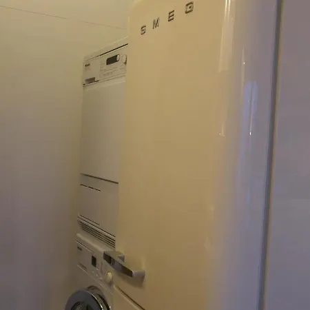 Apartament Eiffel Tower Lacoste Paryż