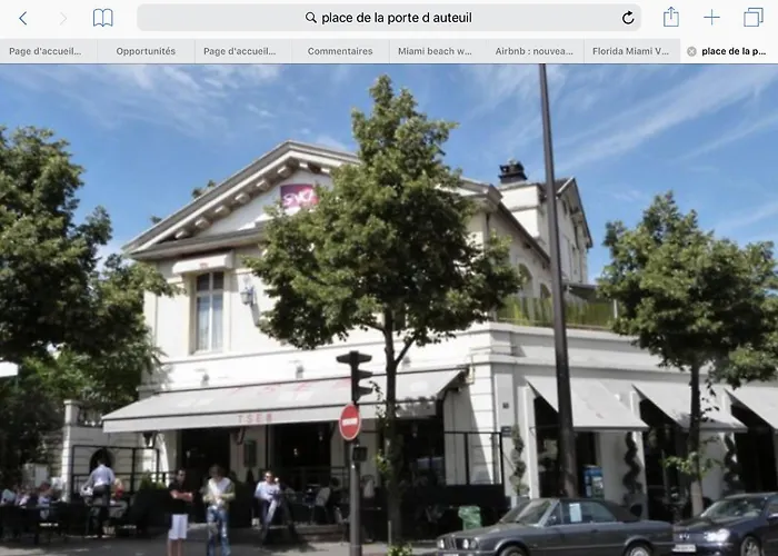 Eiffel Tower Lacoste Apartamento París